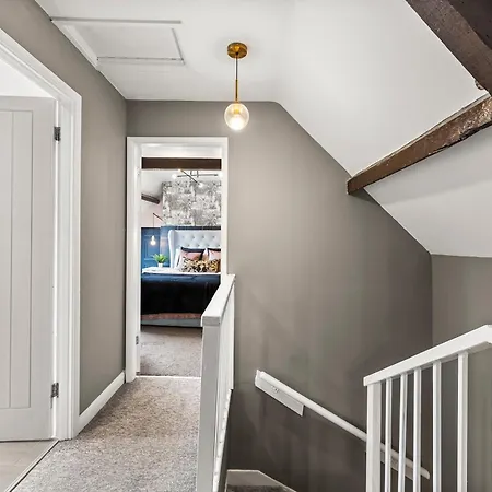 The Beautiful Grape Lane Duplex - Harbour Views Апартаменты