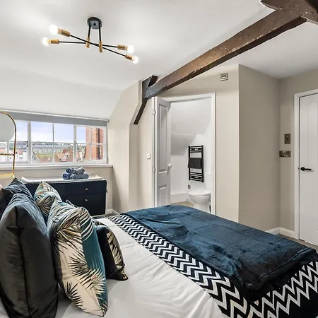 The Beautiful Grape Lane Duplex - Harbour Views *